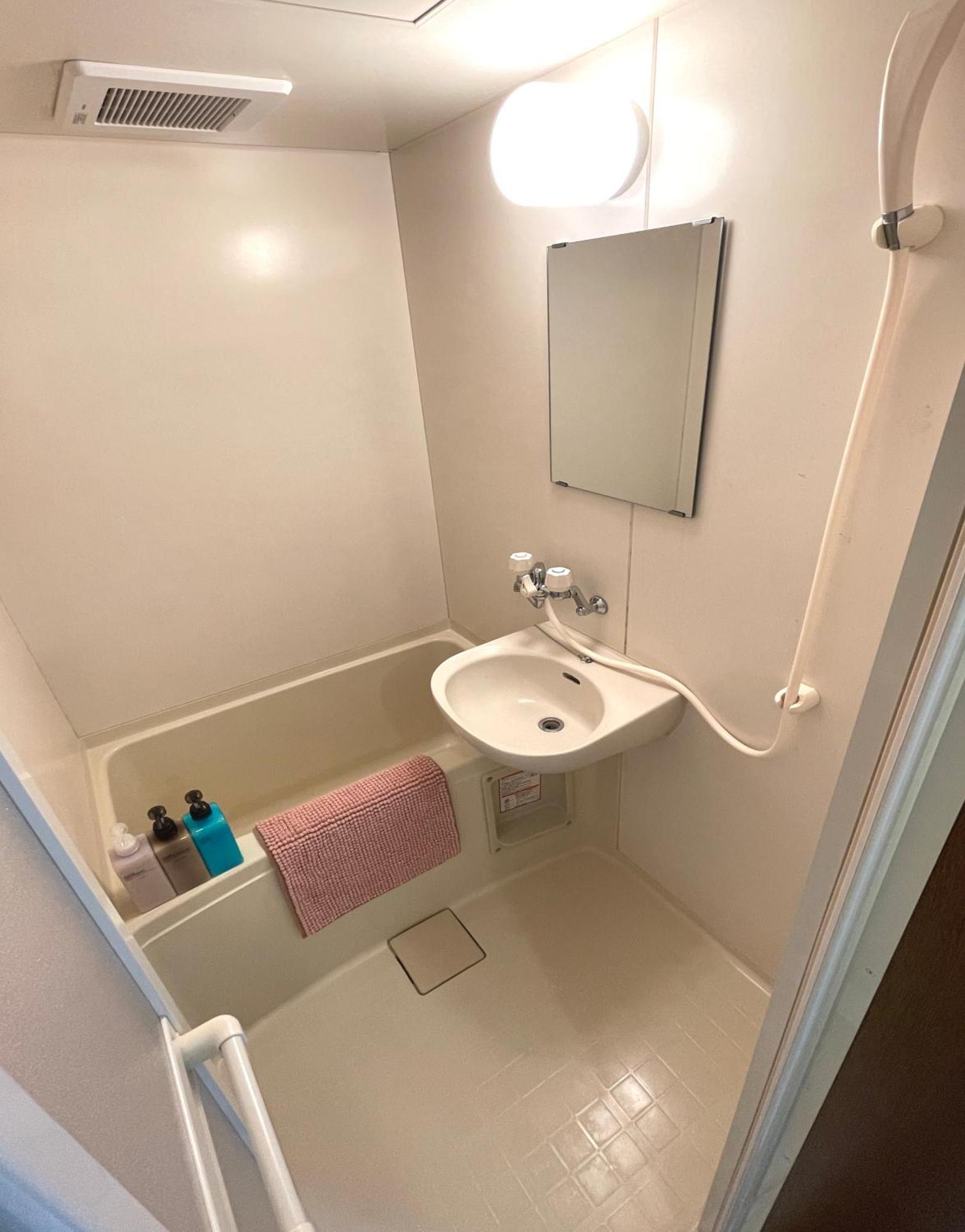 #2 新宿まで2分！清潔で安全な部屋！Wifi無料！ 東京都 エクステリア 写真